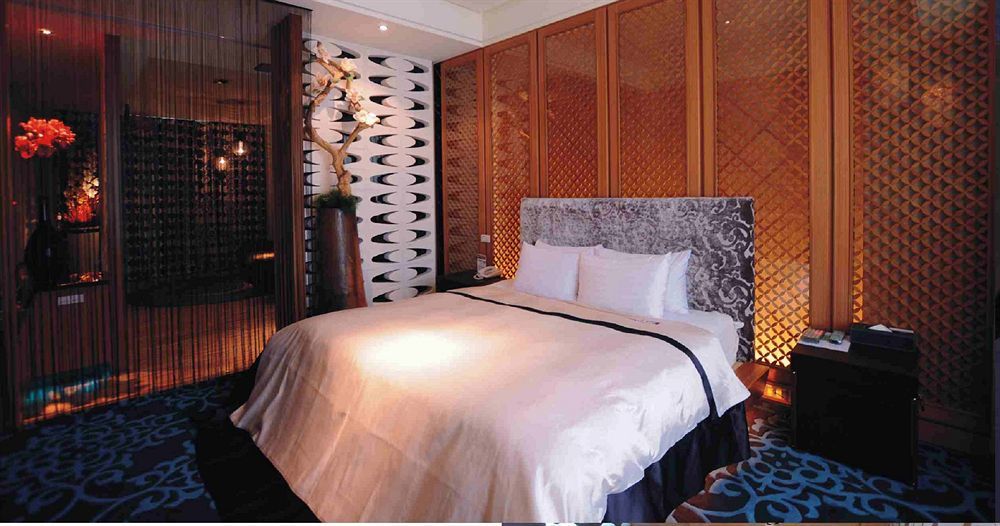 Li Hsin Motel Taichung Exterior foto